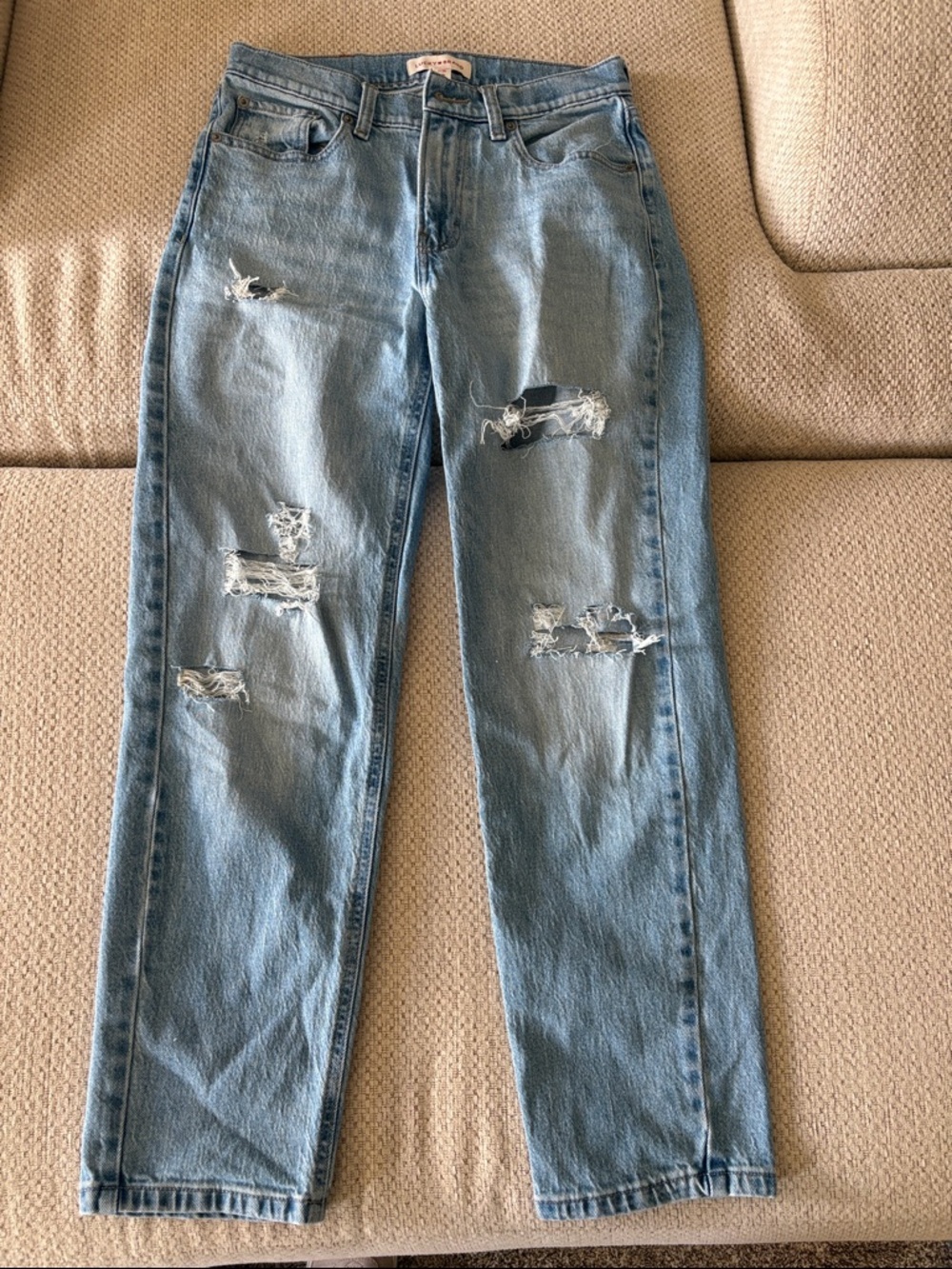 Lucky Brand Light Blue Distressed Women’s Jeans